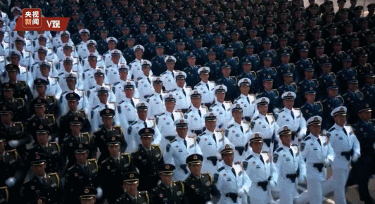 一身戎裝盡顯中國軍人風采 中正節(jié)能鍋爐為軍需服裝的制造貢獻力量